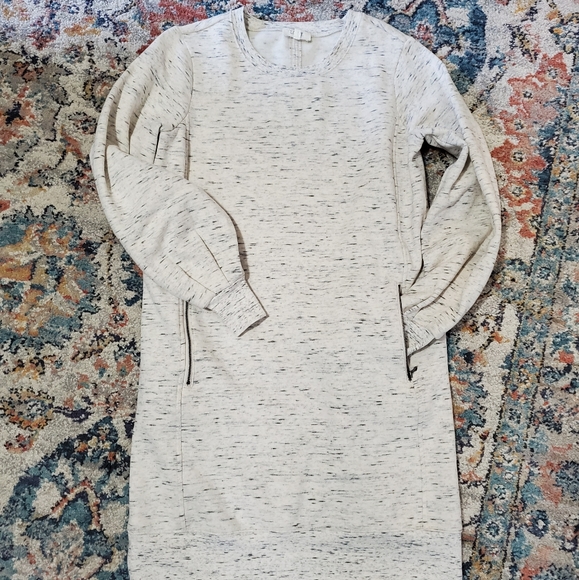 LOFT Tops - LOFT Lounge Dress